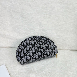 Black Casual Daily Letters Zipper Bags