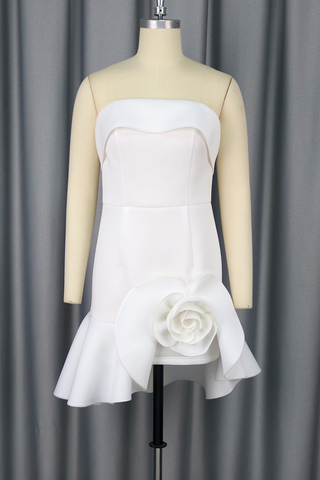 White Elegant Solid Color Flower Shape Strapless Irregular Dresses