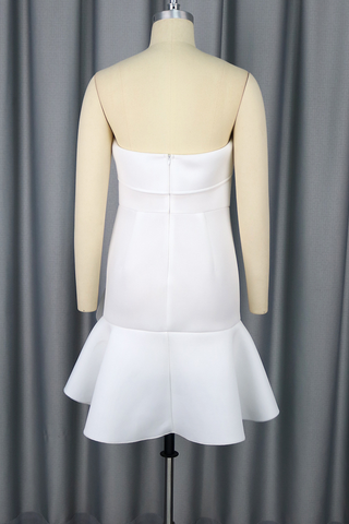 White Elegant Solid Color Flower Shape Strapless Irregular Dresses