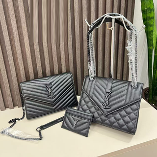 Black Casual Daily Letters Chains Bags