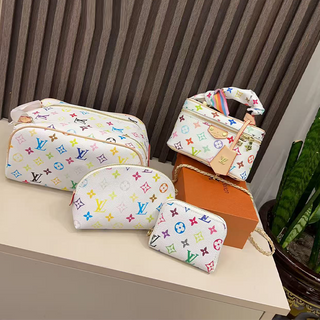 White Casual Daily Letters Zipper Bags