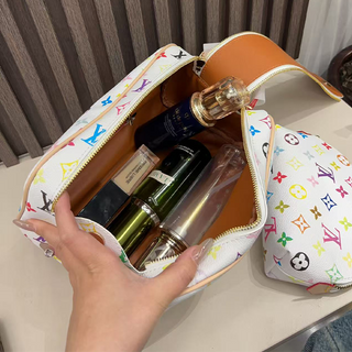 White Casual Daily Letters Zipper Bags