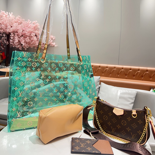 Blue Casual Daily Letters Chains Bags