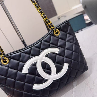 Black Casual Daily Letters Chains Bags