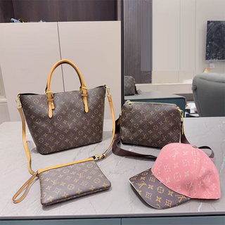 Brown Casual Daily Letters Zipper Bags