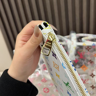 White Casual Daily Letters Zipper Bags