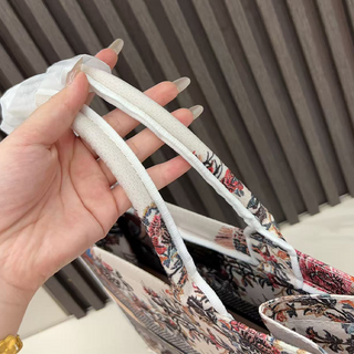 Black Casual Daily Letters Zipper Bags