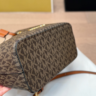 Brown Casual Daily Letters Patchwork Bags