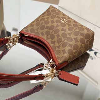 Brown Casual Daily Letters Patchwork Bags