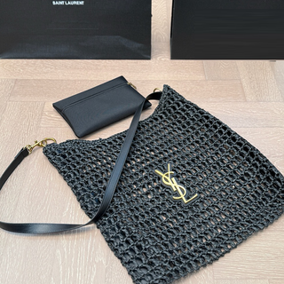 Black Casual Daily Letters Weave Bags