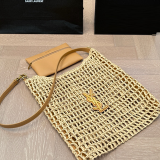 Black Casual Daily Letters Weave Bags