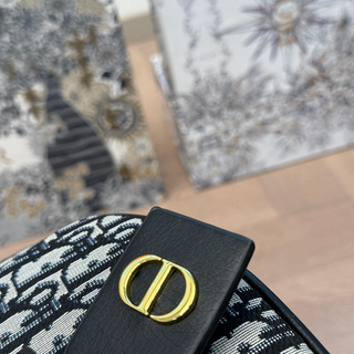 Black Casual Daily Letters Zipper Bags