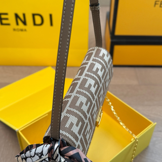 Blue Casual Daily Letters Chains Bags