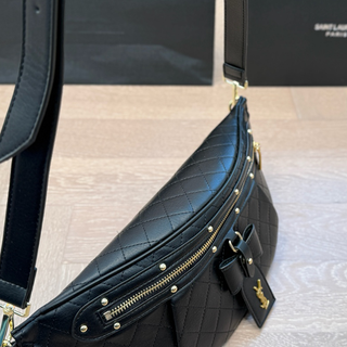 Black Casual Daily Letters Zipper Bags