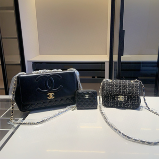 Black Casual Daily Letters Chains Bags