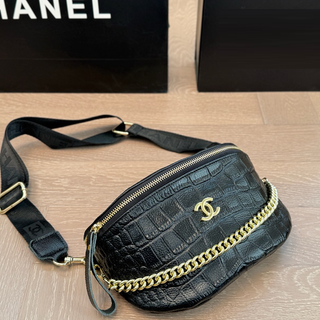 Black Casual Daily Letters Chains Zipper Bags