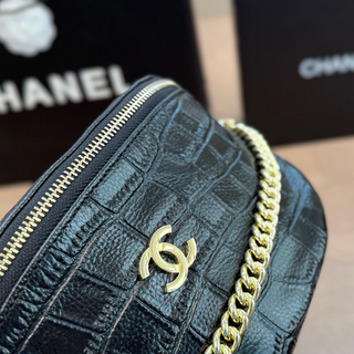 Black Casual Daily Letters Chains Zipper Bags