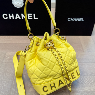 Yellow Casual Daily Letters Chains Bags