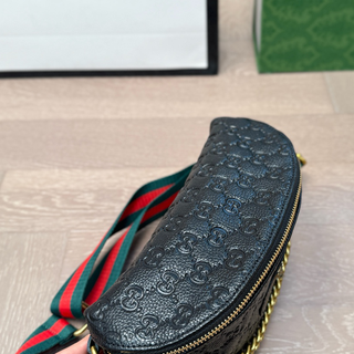 Red Green Casual Daily Letters Chains Bags