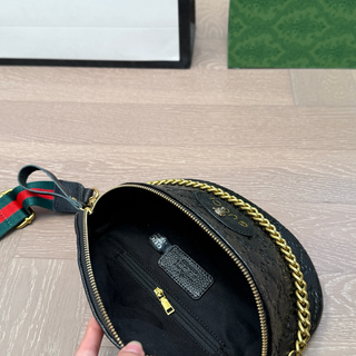 Red Green Casual Daily Letters Chains Bags